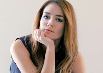 Accettare con riserva. Questa la formula sentimentale di Ester Armanino in “Contare le sedie”