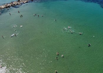 Che si dice a Castel Volturno? Indagine sul mare e sulla costa.